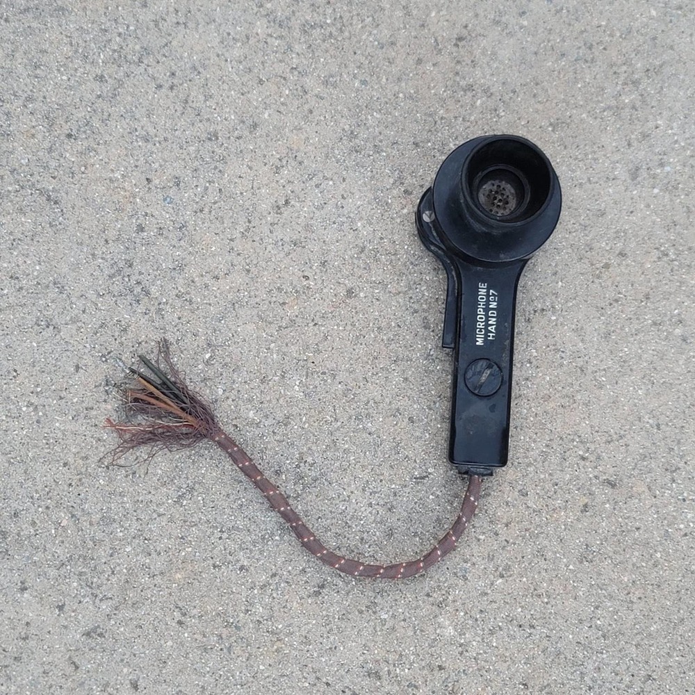 Vtg US Army Military Handheld Microphone Hand No 7